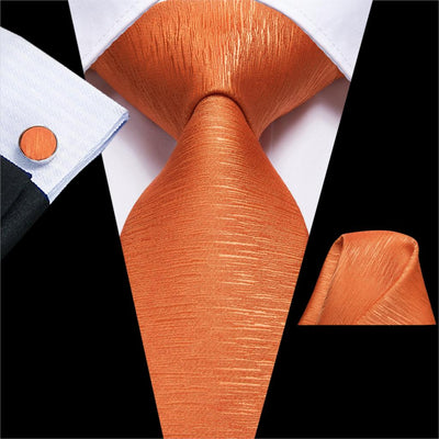 Cravatta e Marsupio Arancioni