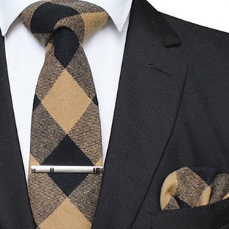 Cravatta Nera e Cachi