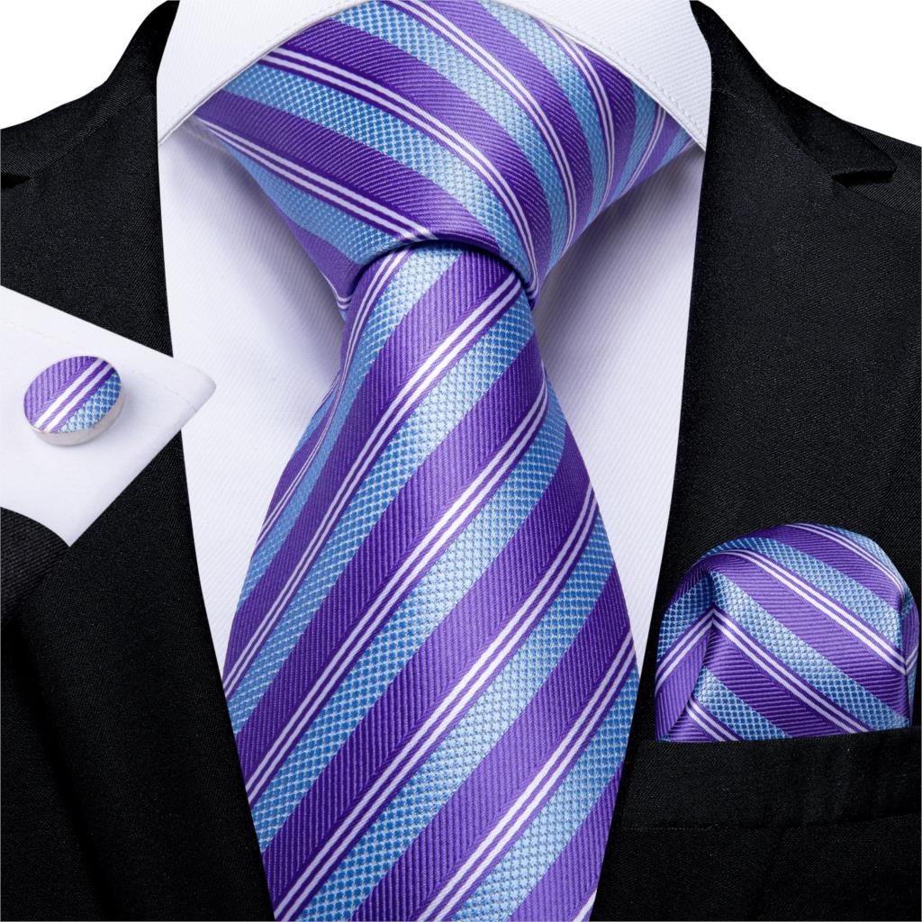 TigerTie Cravatta Classica Blu Scuro Striata – 150 X 8 Cm, Taglio Classico, Numero 991101288A